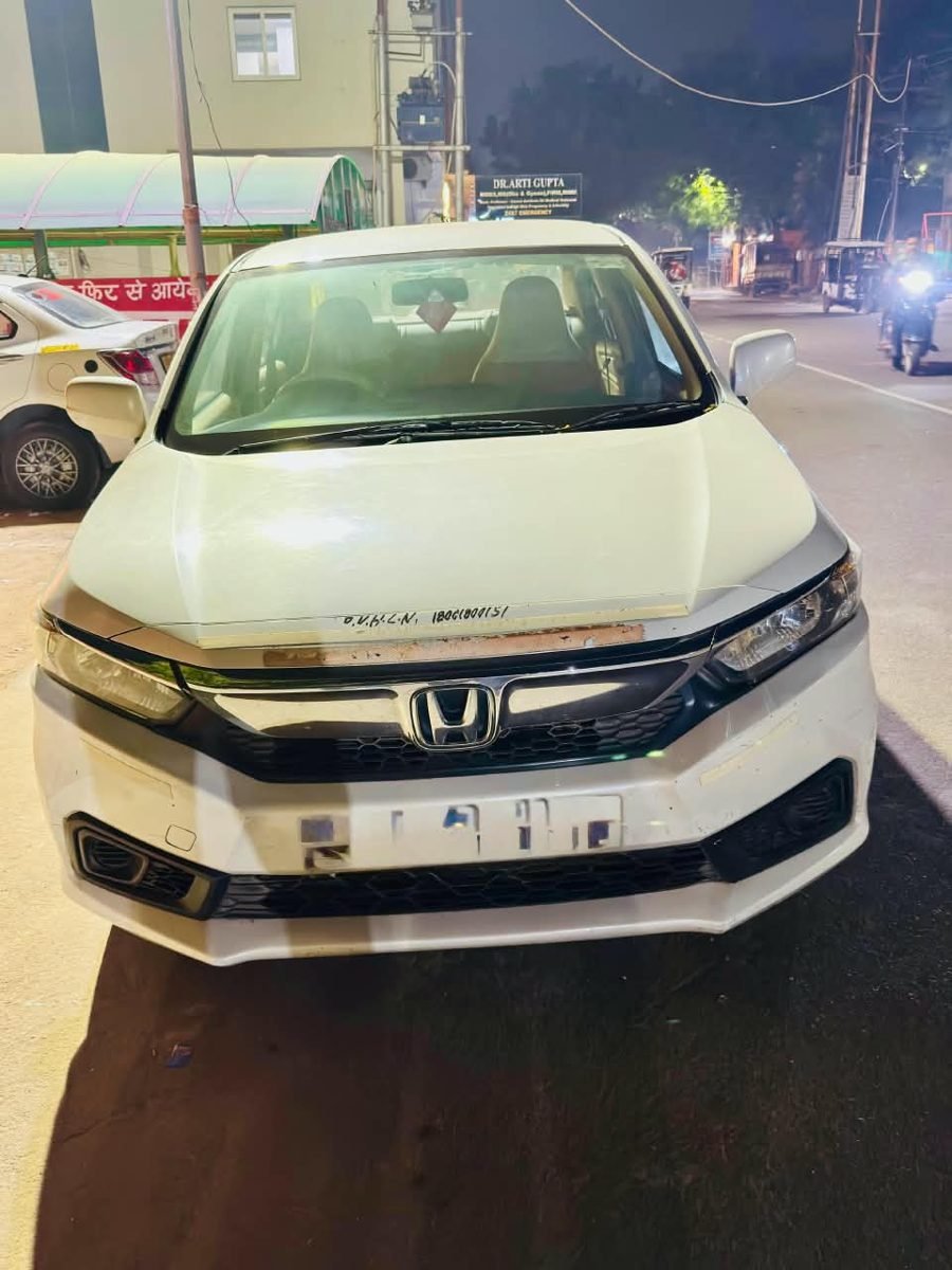 Honda Amaze - Front View