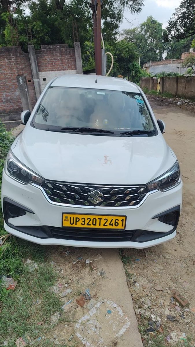 Maruti Ertiga - Front Profile